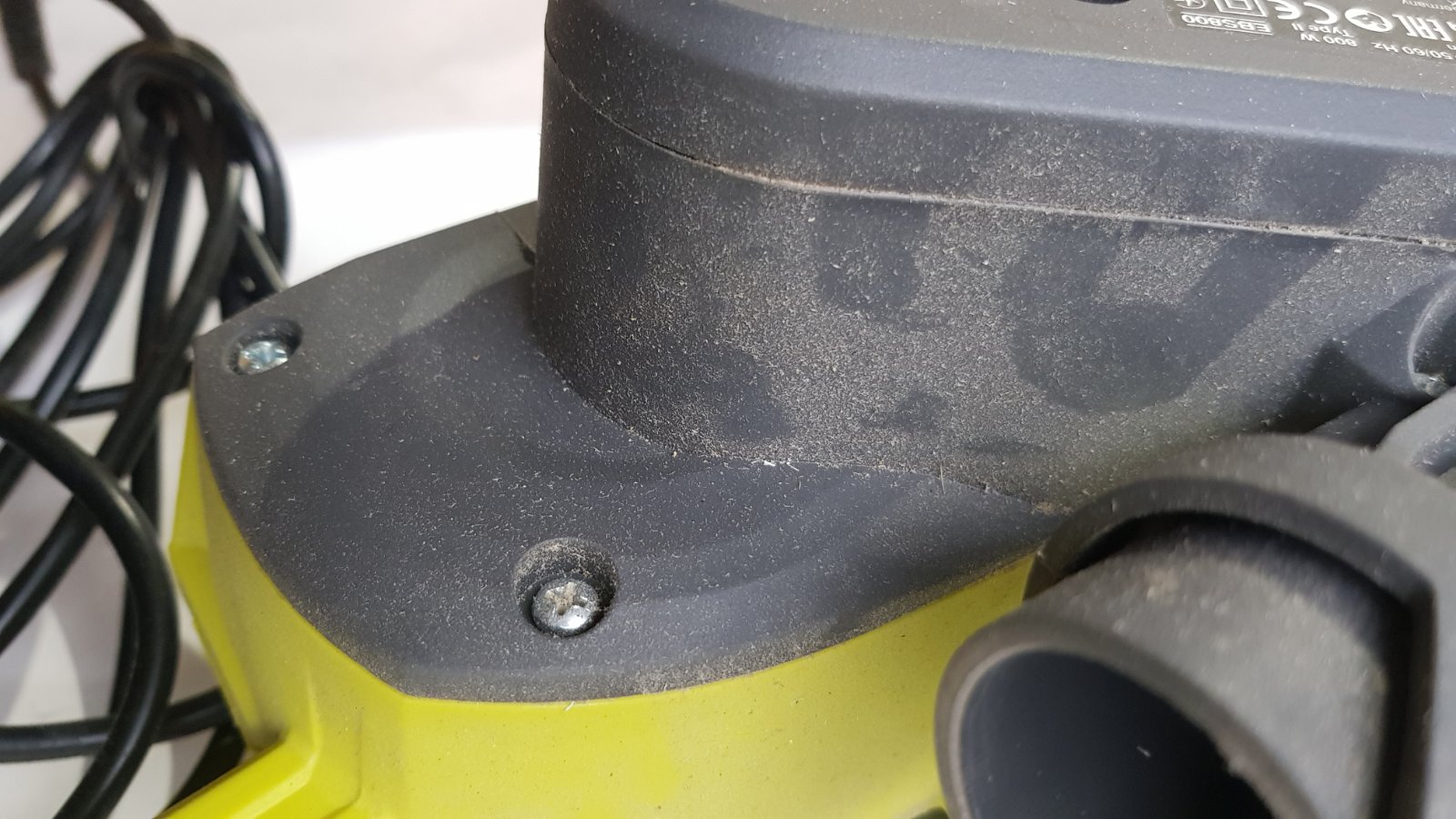 (Уценка) Ленточная шлифмашина RYOBI EBS800