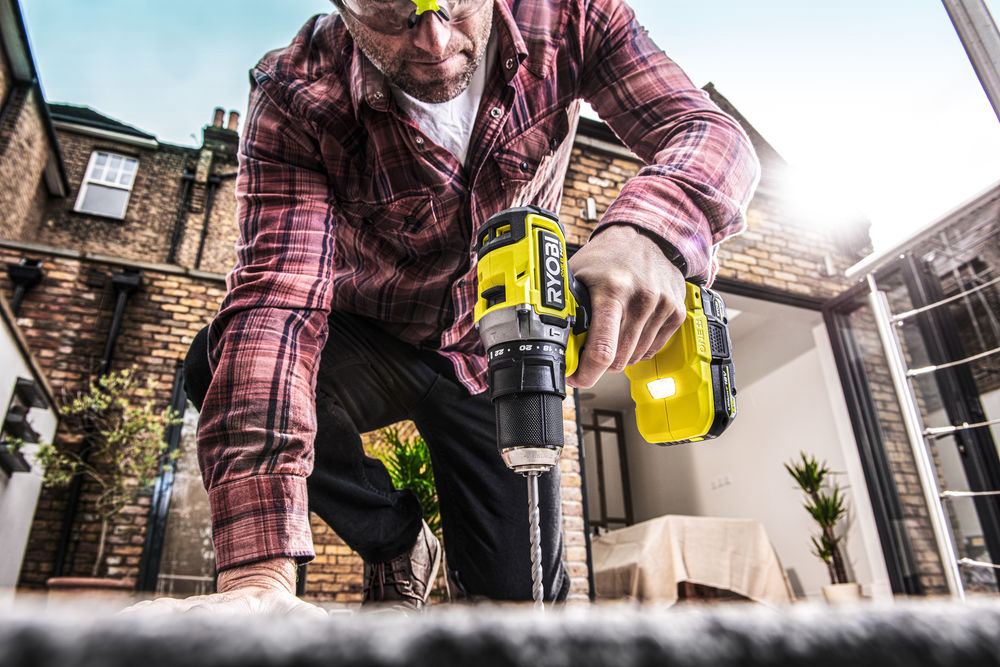 ONE + / Ударная дрель-шуруповерт RYOBI HP RPD18C-0 (без батареи)