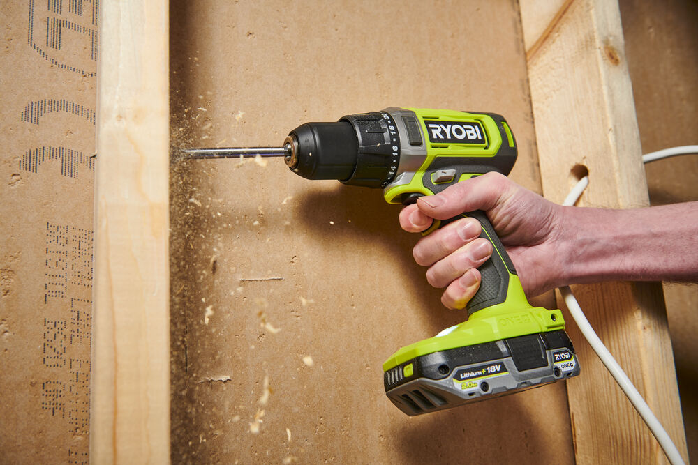 ONE + / Дрель-шуруповерт RYOBI RDD18-0 (без батареи)