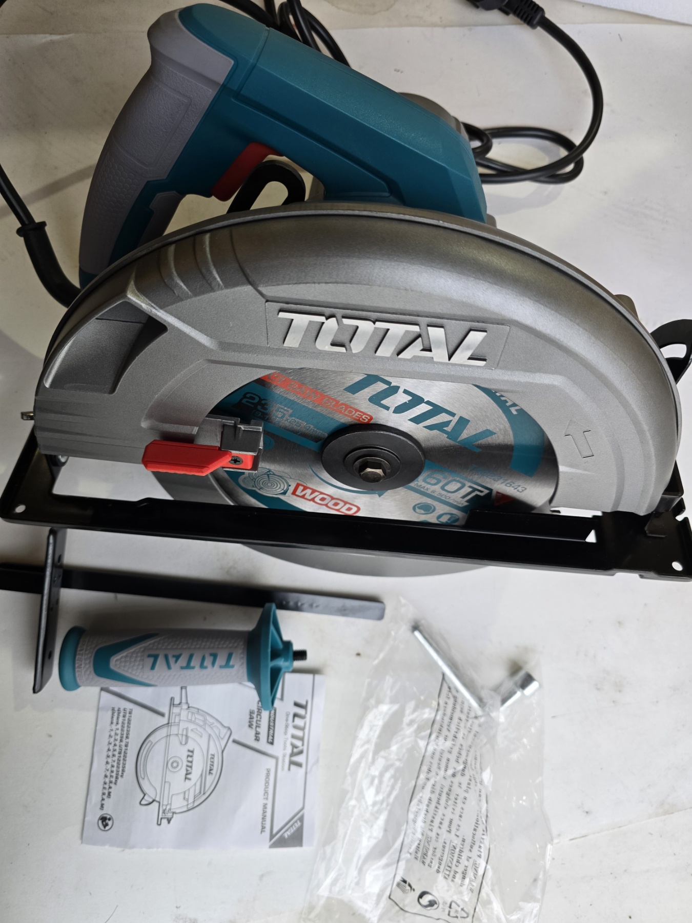 (Уценка) Пила циркулярная TOTAL TS1222356