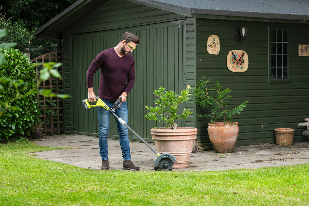 ONE + / Триммер подрезчик кромок RYOBI RY18EGA-0 (без батареи)