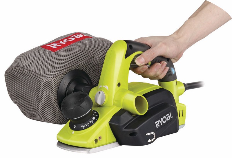 Рубанок RYOBI EPN6082CHG