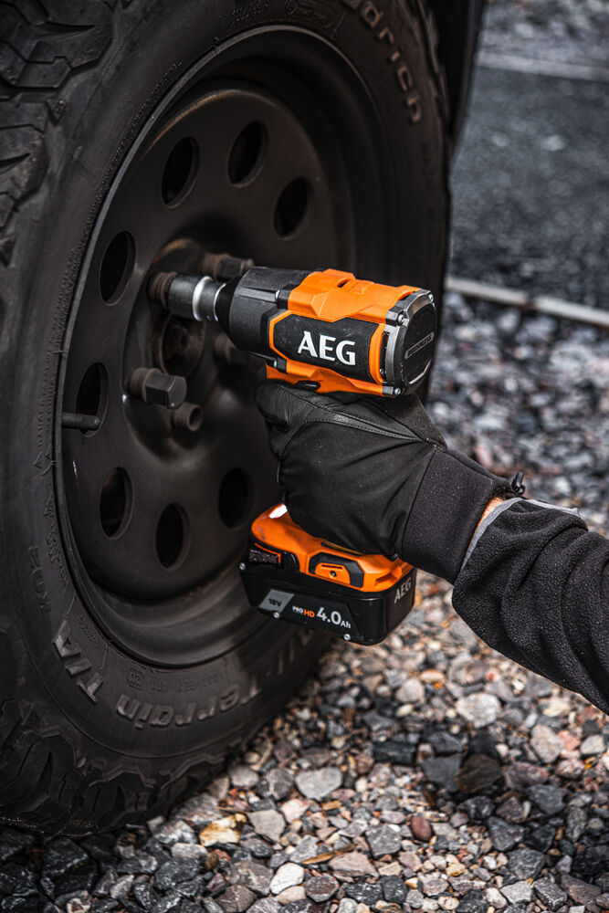 Гайковерт аккумуляторный AEG BSS18MTF12BL-0 (без аккумуляторов)