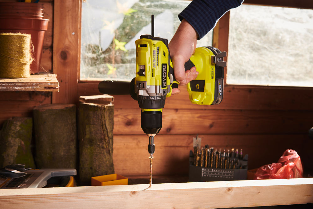 ONE + / Ударная дрель-шуруповерт RYOBI R18PD7-0 (без батареи)