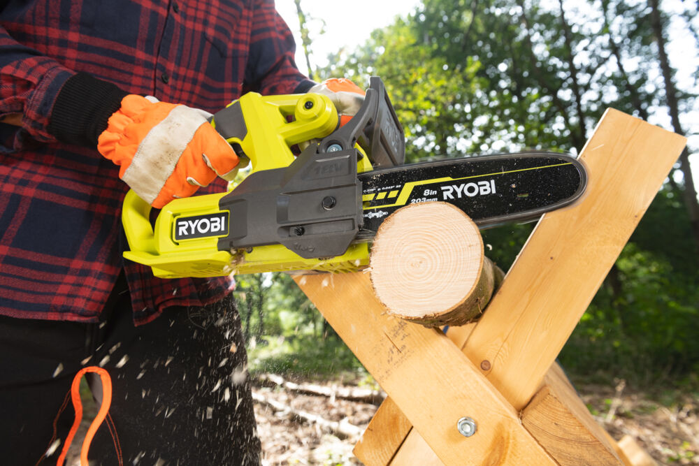 ONE + / Пила цепная RYOBI RY18CS20A-125