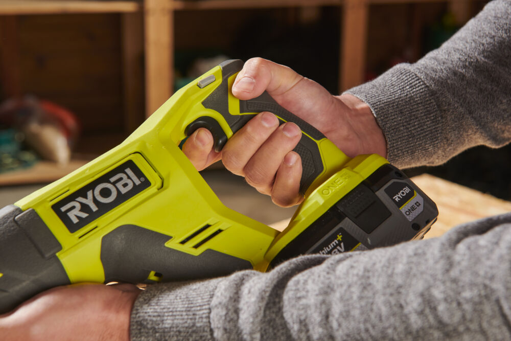 ONE + / Пила сабельная RYOBI RRS18-0 (без батареи)