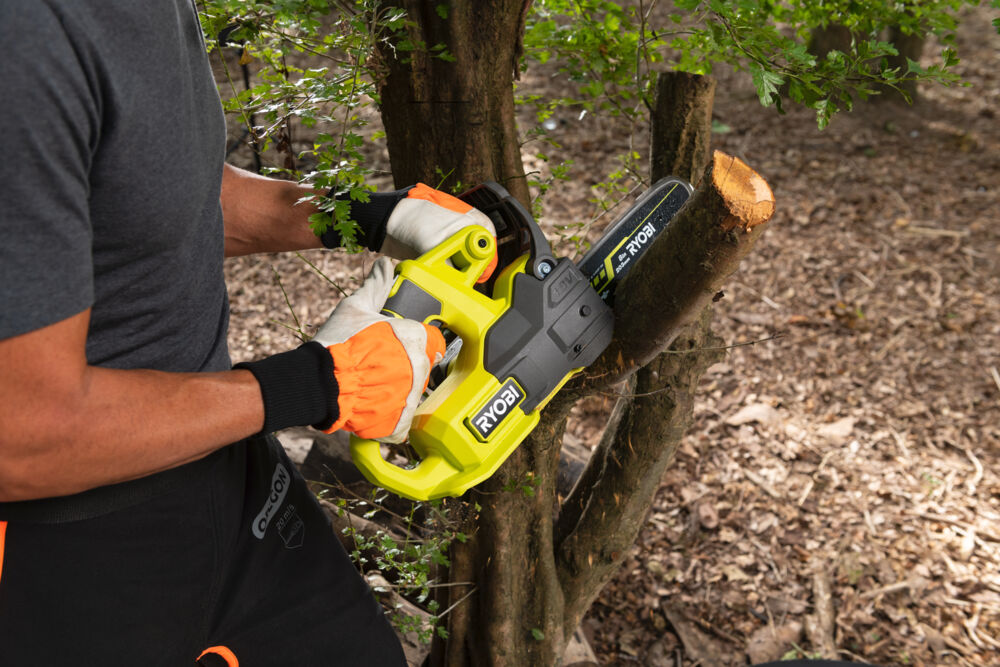 ONE + / Пила цепная RYOBI RY18CS20A-125