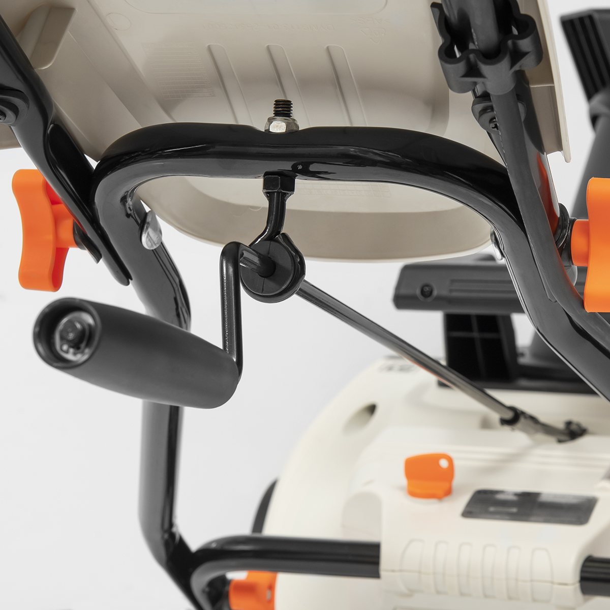 Снегоуборщик аккумуляторный DAEWOO DAST 5040Li (без батареи)