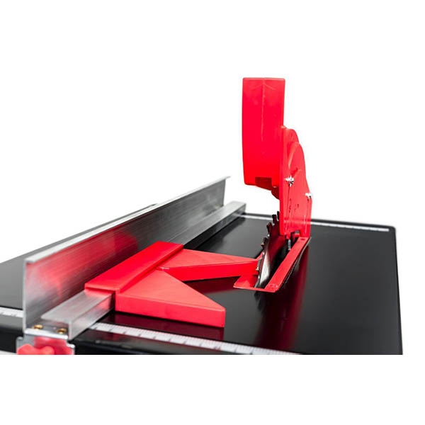 Пила стационарная дисковая электрическая P.I.T. PTS200-C, 850Вт, диск 200*16*2,4, стол