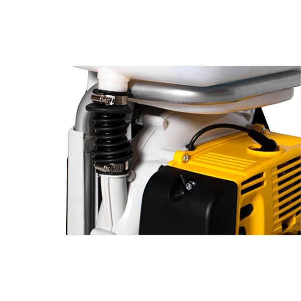 Опрыскиватель-распылитель Champion PS157, 2,6 кВт, 56,5 см.куб., 15 м, бак 14 л